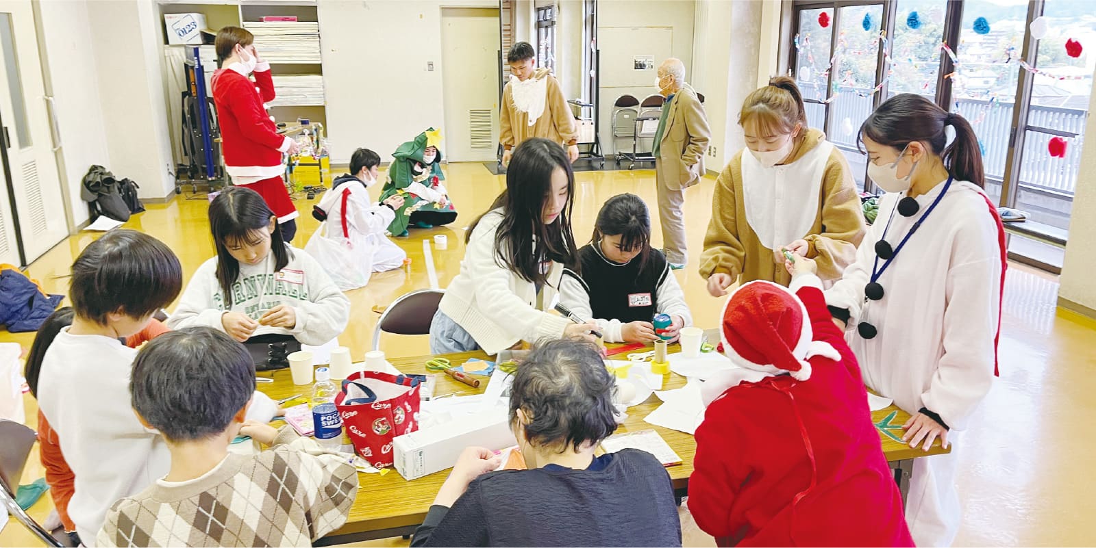広報誌制作 画像